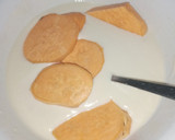 Foto langkah ke 3 dari resep Ubi Goreng Tepung.
