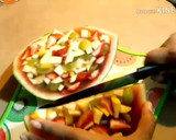 Foto del paso 7 de la receta: Gelatina con frutas encapsuladas en una sandía