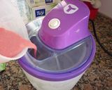 Foto del paso 2 de la receta: Helado de frutilla fácil