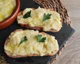 Foto del paso 9 de la receta: Tostas de Ajoatao