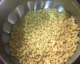 A picture of step 1 of Dalia Khichdi.