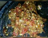 Foto langkah ke 5 dari resep Sambal Penyet Eunike II.