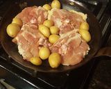A picture of step 2 of Harissa Chicken with Caramelized Leeks and Fennel.