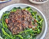Foto langkah ke 8 dari resep Rujak Kangkung Khas Kuningan.