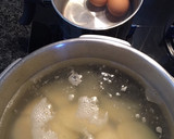 Foto del paso 1 de la receta: Bomba de papa con atún y huevo