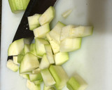 Foto del paso 4 de la receta: Crema de puerros y calabacín con crujiente de jamón