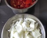 A picture of step 1 of Beef Balls in Tomato Sauce.