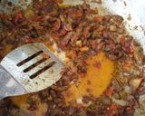 A picture of step 4 of Shawarma pockets.