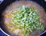 A picture of step 2 of Thai Sour Curry with Mixed Vegetables (Kaeng Som Pak Ruam).