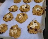 Foto langkah ke 4 dari resep 43. Chocochips Oatmeal Cookies 💕🍪.