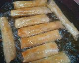 Foto langkah ke 6 dari resep Lumpia Ayam Sayur.
