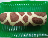 Foto langkah ke 12 dari resep Swiss roll jerapah.