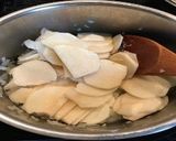A picture of step 4 of Creamy Potato Soup.