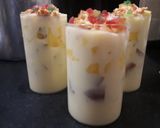 A picture of step 2 of Fruit cake custard.