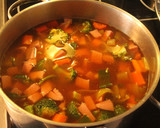 Foto del paso 13 de la receta: Otra vez sopa, dijo Mafalda, y con fideos de garbanzos