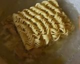 Foto langkah ke 3 dari resep Mie Instan Ala Mas Biru Laut.