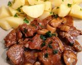 Une image de l'étape 5 de Sauté de veau marengo.