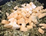 Foto del paso 4 de la receta: Arroz cremoso con espinacas y queso enmental