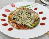 ભાખરી પીઝા (Bhakhri Pizza Recipe In Gujarati) રેસીપી સ્ટેપ2ફોટો