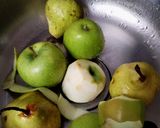 Foto del paso 1 de la receta: Crumble de manzana y pera 🍏🍐