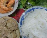 Hình bước làm 1 của món Gỏi cuốn
