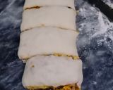 A picture of step 7 of Pizza pockets.
