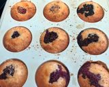 Áfonyás muffin-koszorú citromos mascarpone krémmel recept fázis 4 fotója