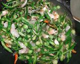 Foto langkah ke 4 dari resep Tumis bunga kates.