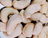 A picture of step 1 of Kaju pan roll.