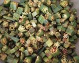 A picture of step 6 of Dry okra curry(bhindi).