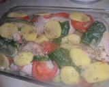 Foto del paso 4 de la receta: Pollo asado con pimientos y tomates