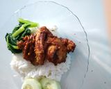 Foto langkah ke 7 dari resep Ayam Bumbu Kuning Mantap.