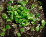Foto del paso 2 de la receta: Arroz con marisco y espárragos