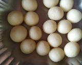 સોજીના ગુલાબજાંબુ રેસીપી સ્ટેપ2ફોટો