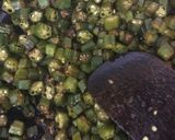 A picture of step 4 of Lemon Masala Crispy Bhindi.