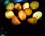A picture of step 6 of Baked potato with peshawri chicken soup.