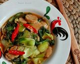 Foto langkah ke 4 dari resep Tumis Pokcoy Baso.