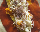 Foto del paso 26 de la receta: Empanadas de cerdo con flor de calabaza