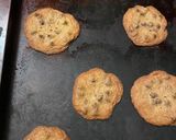 A picture of step 3 of THIN & CRISPY CHOCOLATE CHIP COOKIES#mommasrecipes.