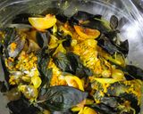 Foto langkah ke 4 dari resep Pepes Ikan Mas Tanpa Daun Pisang.