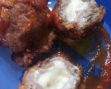 Foto del paso 3 de la receta: Albóndigas rellenas de queso