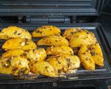 A picture of step 2 of Grilled Garlic Potato.