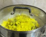 Foto langkah ke 3 dari resep Nasi Kuning Banjar dengan Ayam Telur Bumbu Habang.