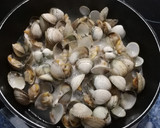 Foto del paso 4 de la receta: Berberechos al vapor