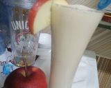 A picture of step 3 of Apple Creamy Shake🍎.