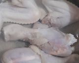 Foto langkah ke 2 dari resep Ayam Rebus Jahe (Pek Cam Kee).