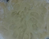 Foto del paso 2 de la receta: Galletas dulces de harina 0000 caseritas