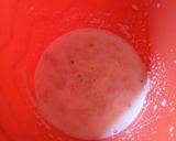 A picture of step 2 of Spicy Meat Bun.