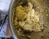 लाखोळीच्या डाळीचे खुसखुशीत वडे (Lakholichya Daliche Vade Recipe In Marathi) रेसिपी स्टेप 2 फोटो 