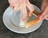 Foto del paso 2 de la receta: ⭐Café dalgona y empanadillas de chocolate / Recetas virales Tik Tok⭐